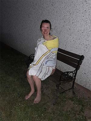 Nue sous la serviette de plage – Saint-Philippe 97442