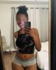 Jeune coquine du 97439 en manque de sexe